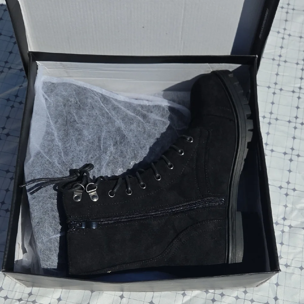 Modern Rebel Black Lace Up Boots - Picture 1 of 9
